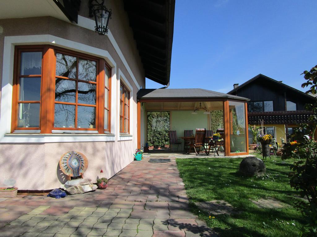 Haus Sundl - Privatzimmer Emmersdorf an der Donau Eksteriør bilde